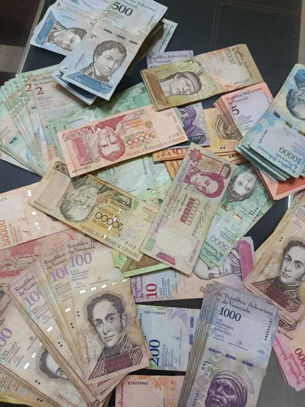 venta de billetes venezolanos