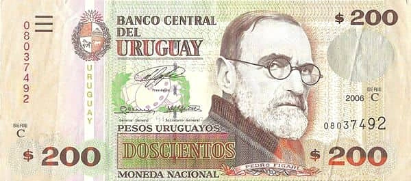 200 Pesos Uruguayos